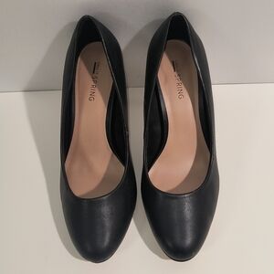 Call It Spring Women's 7.5 Black Heels